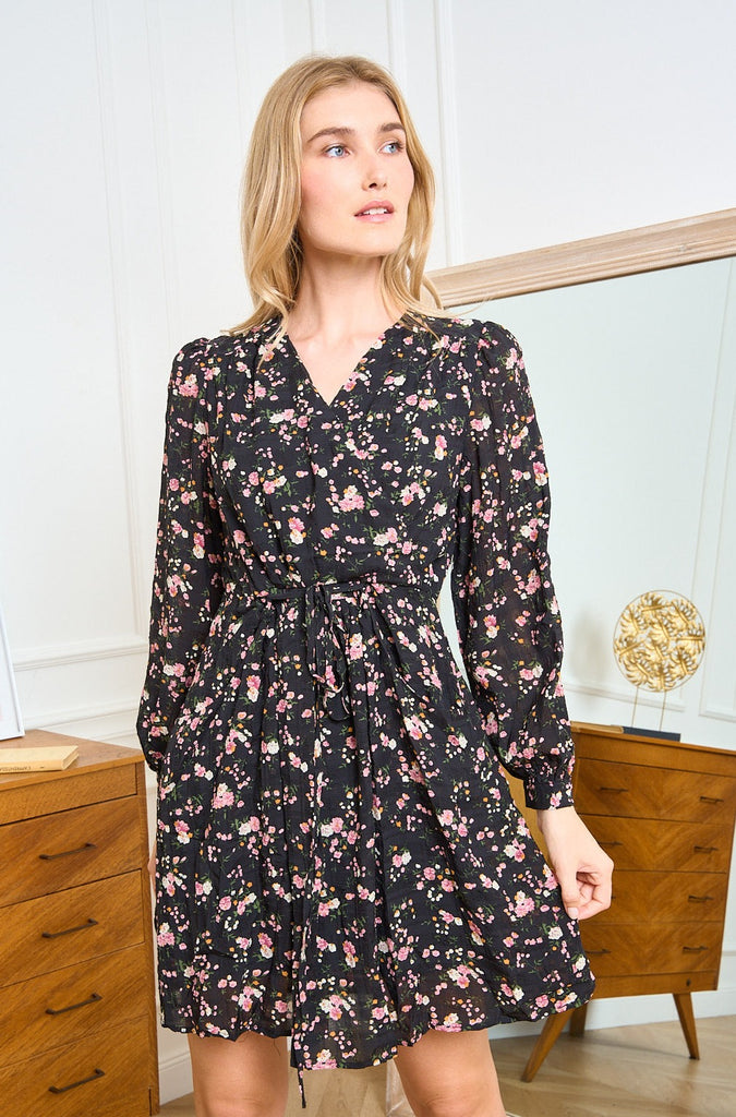 vestito a fiori con tasche