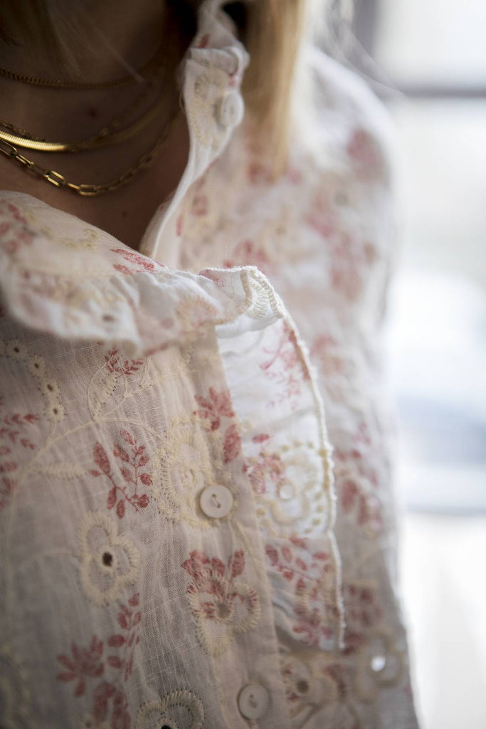 camicia in cotone con ricamo floreale